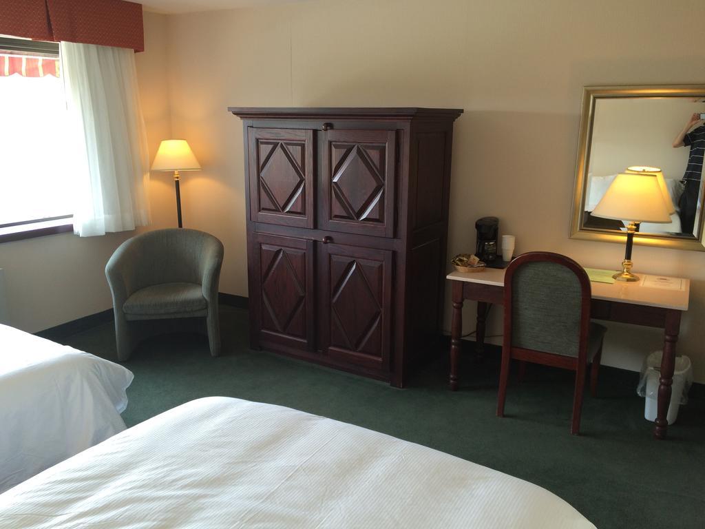 Auberge Hudson Inn